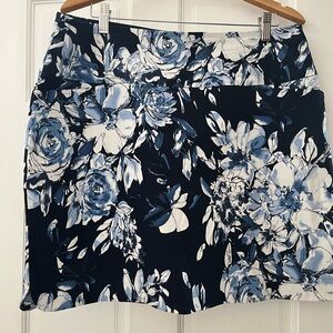 Elegant Floral Blue and White Mini Skirt